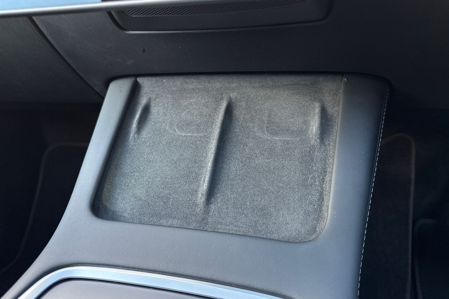 Used Tesla Model Y 2024 for sale - 76576192: Photo 58