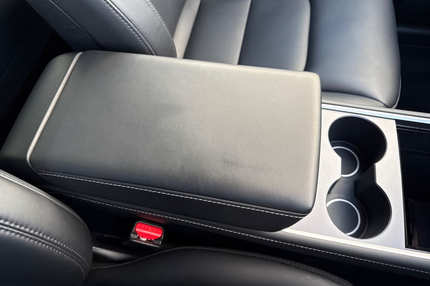 Used Tesla Model Y 2024 for sale - 76576192: Photo 60