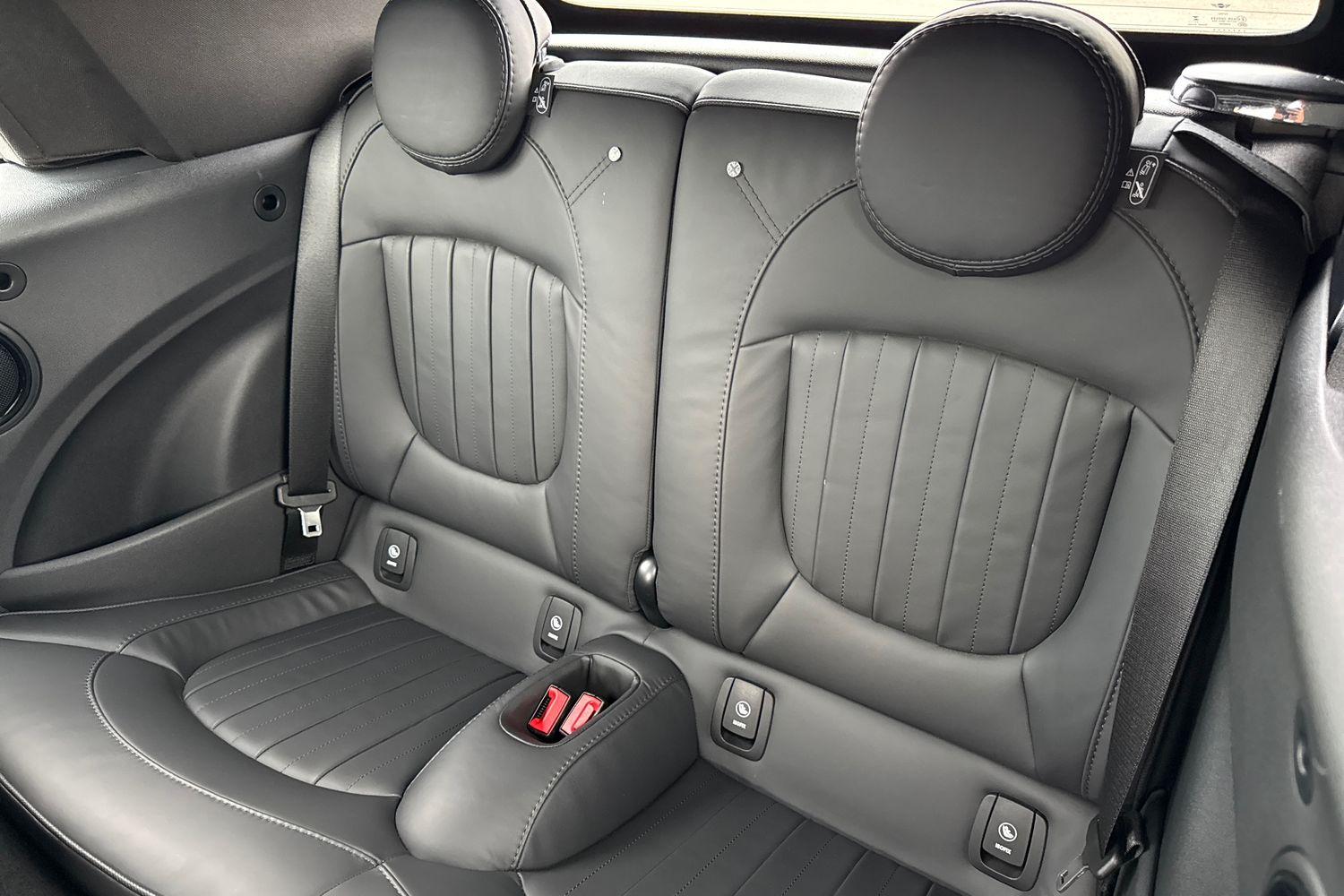 Used MINI Convertible 2024 for sale - 77774018: Photo 19