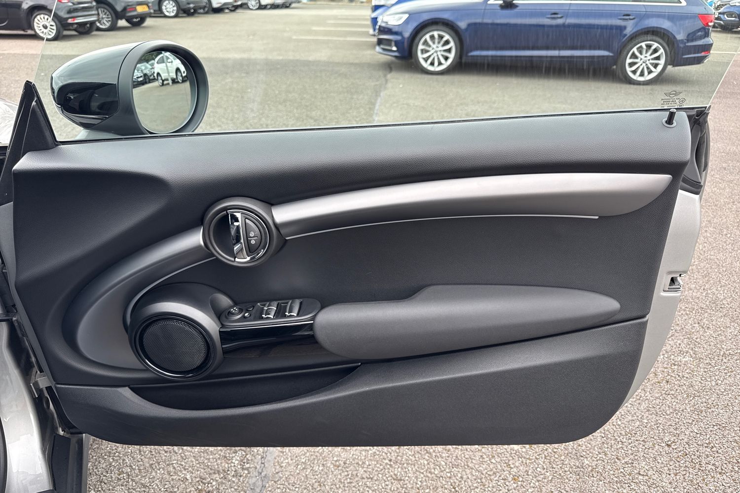 Used MINI Convertible 2024 for sale - 77774018: Photo 21