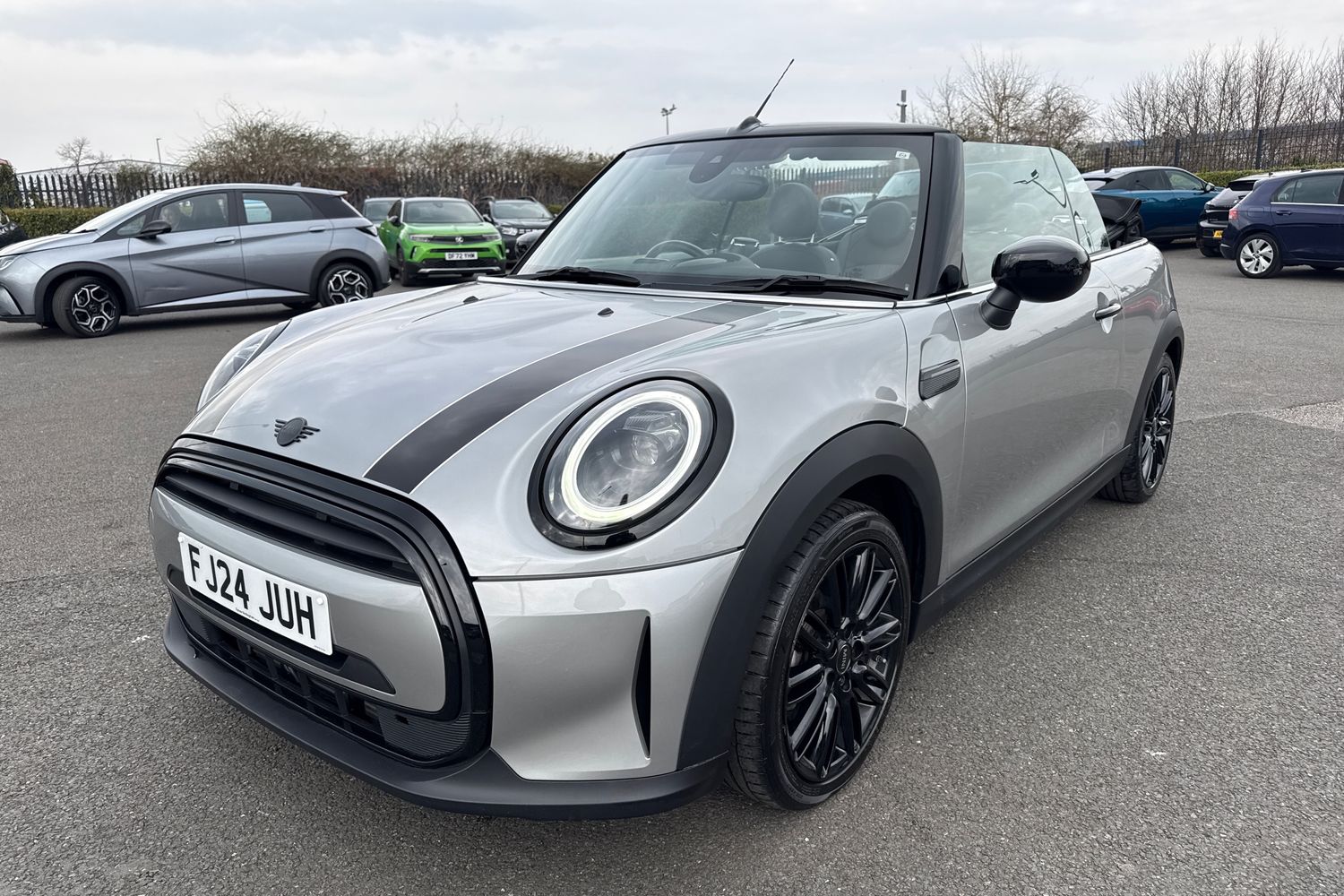 Used MINI Convertible 2024 for sale - 77774018: Photo 27