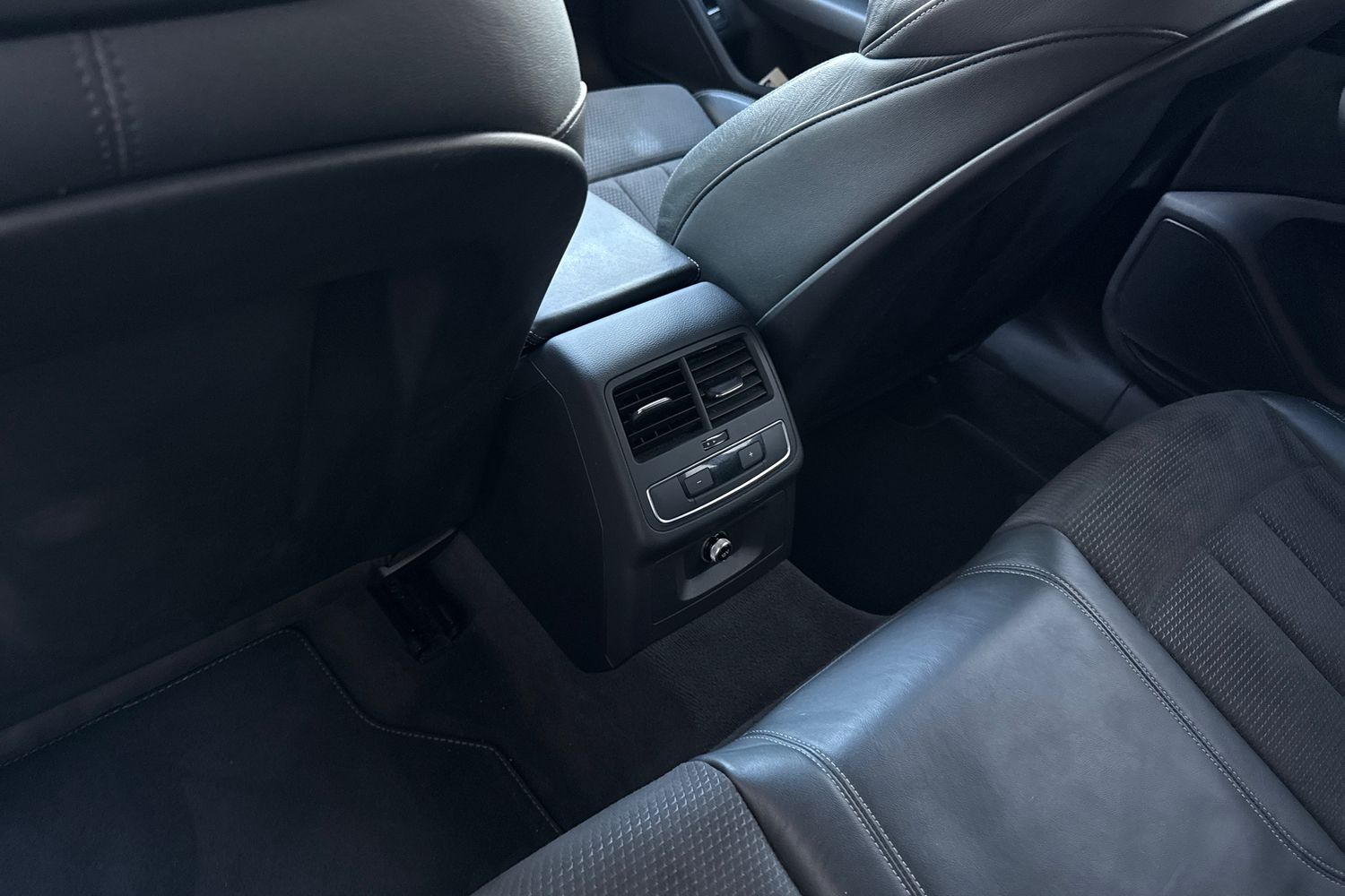 Used Audi A4 2018 for sale - 76746328: Photo 49