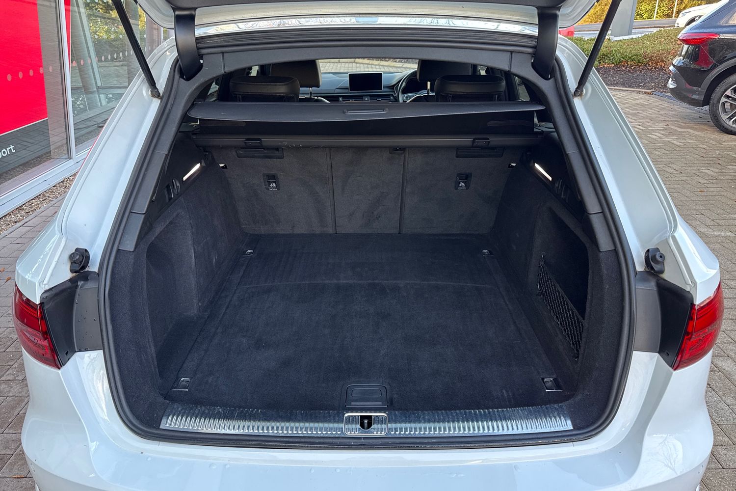 Used Audi A4 2018 for sale - 76746328: Photo 7