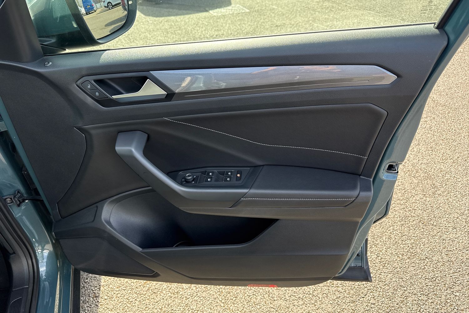 Used Volkswagen T-Roc 2023 for sale - 78065181: Photo 21