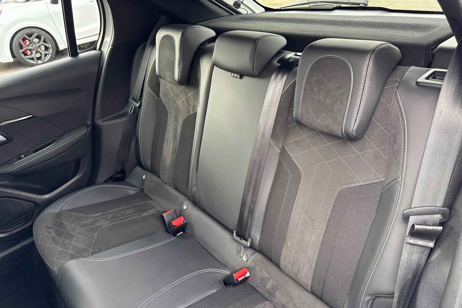 Used Peugeot 208 2021 for sale - 77642040: Photo 18