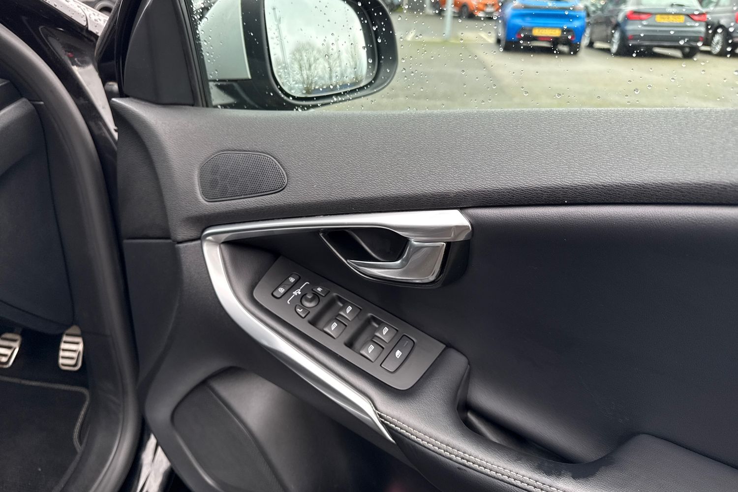 Used Volvo V40 2017 for sale - 77493938: Photo 21