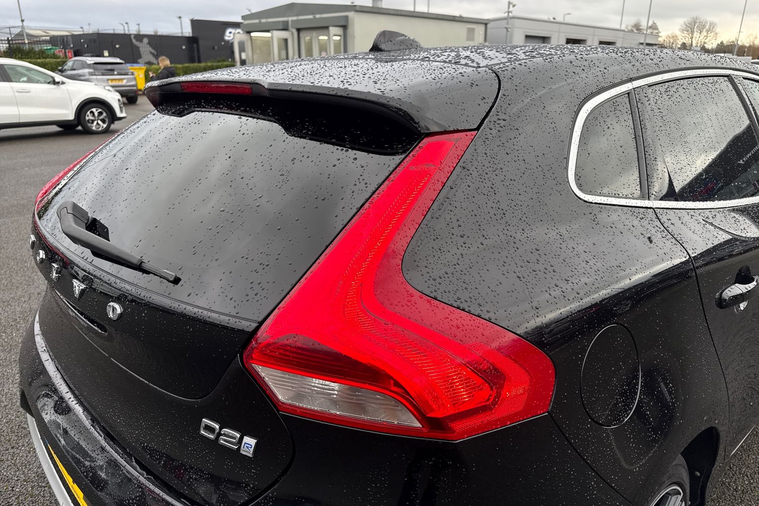 Used Volvo V40 2017 for sale - 77493938: Photo 32