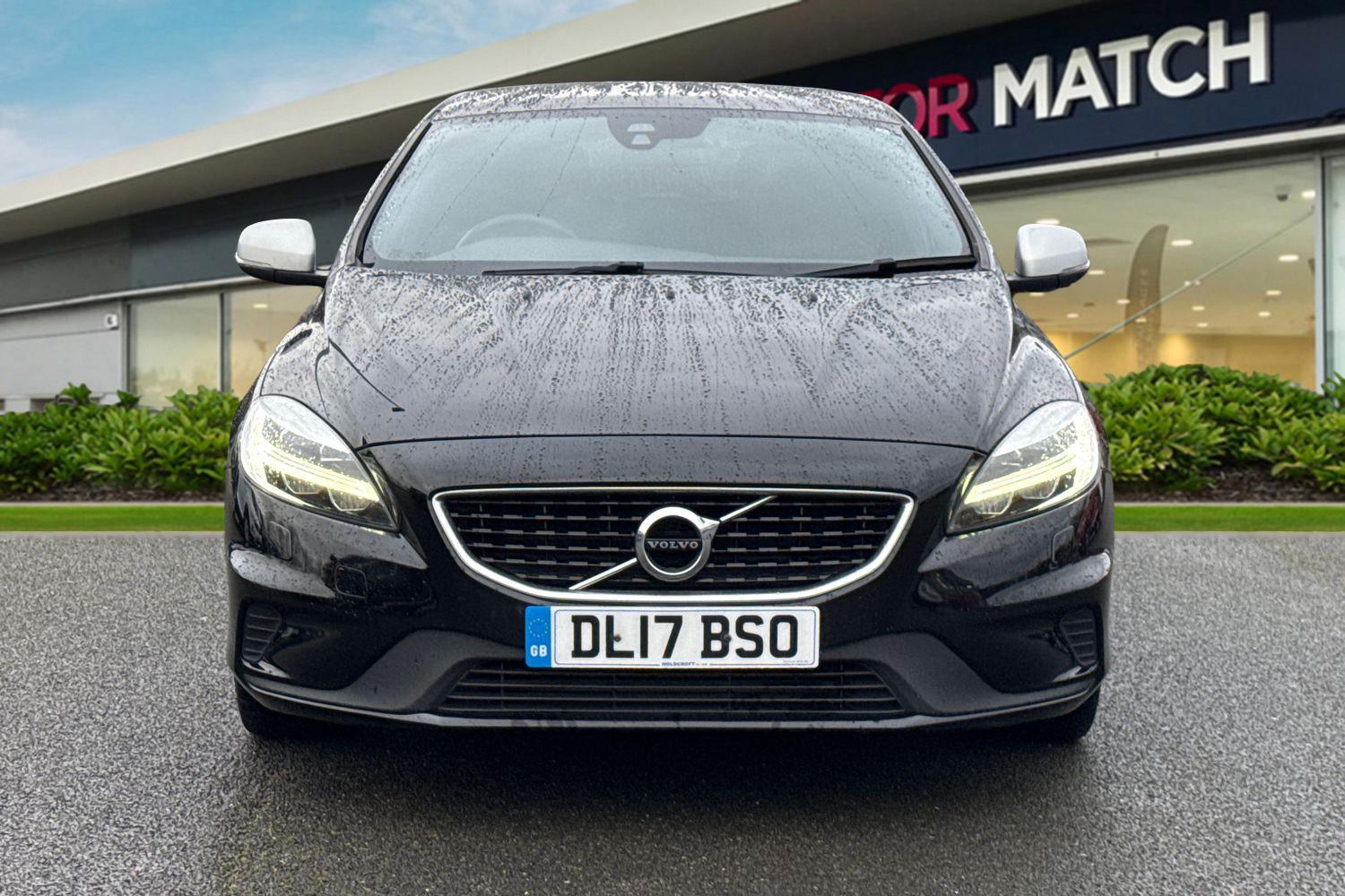 Used Volvo V40 2017 for sale - 77493938: Photo 6