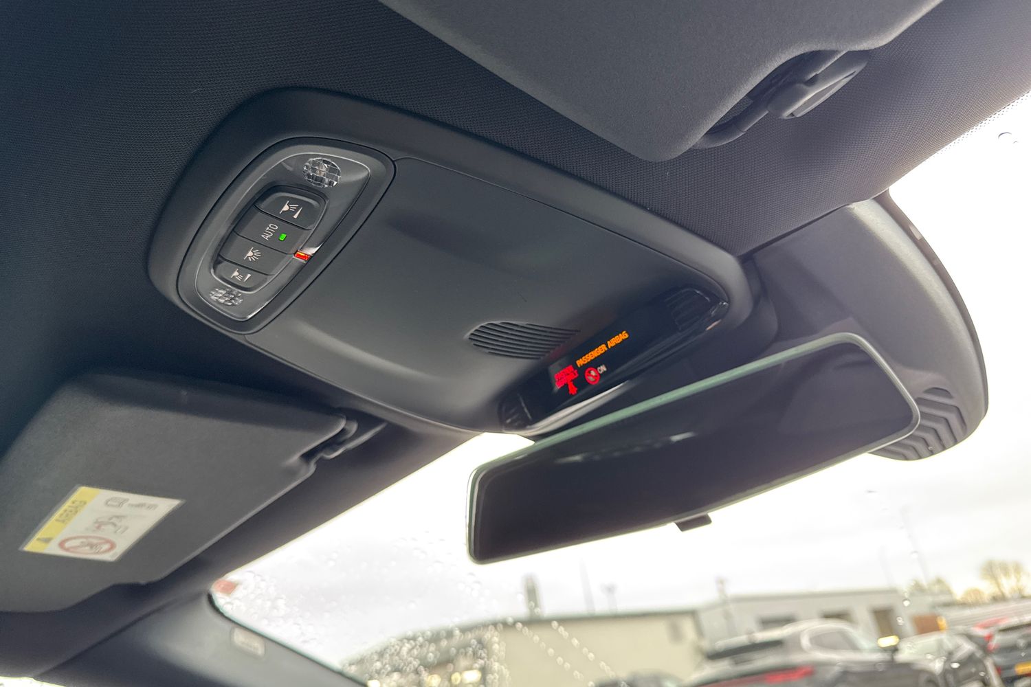 Used Volvo V40 2017 for sale - 77493938: Photo 61