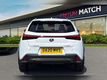 Used Lexus UX 2020 for sale - 79130302: Photo