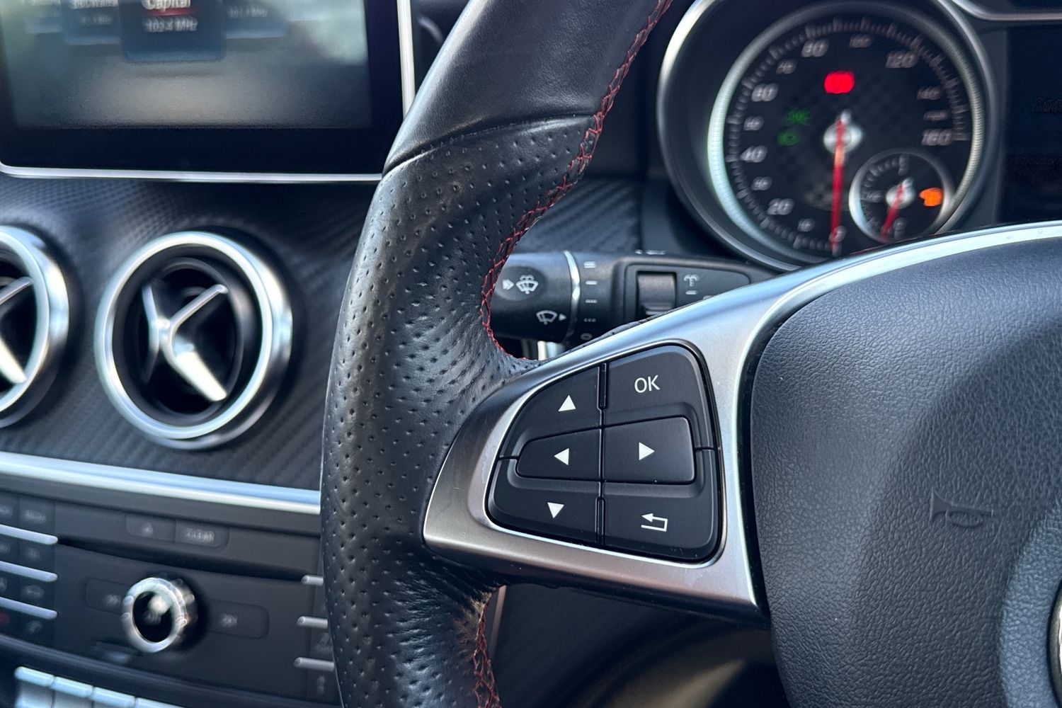 Used Mercedes-Benz A-Class 2016 for sale - 78084155: Photo 38