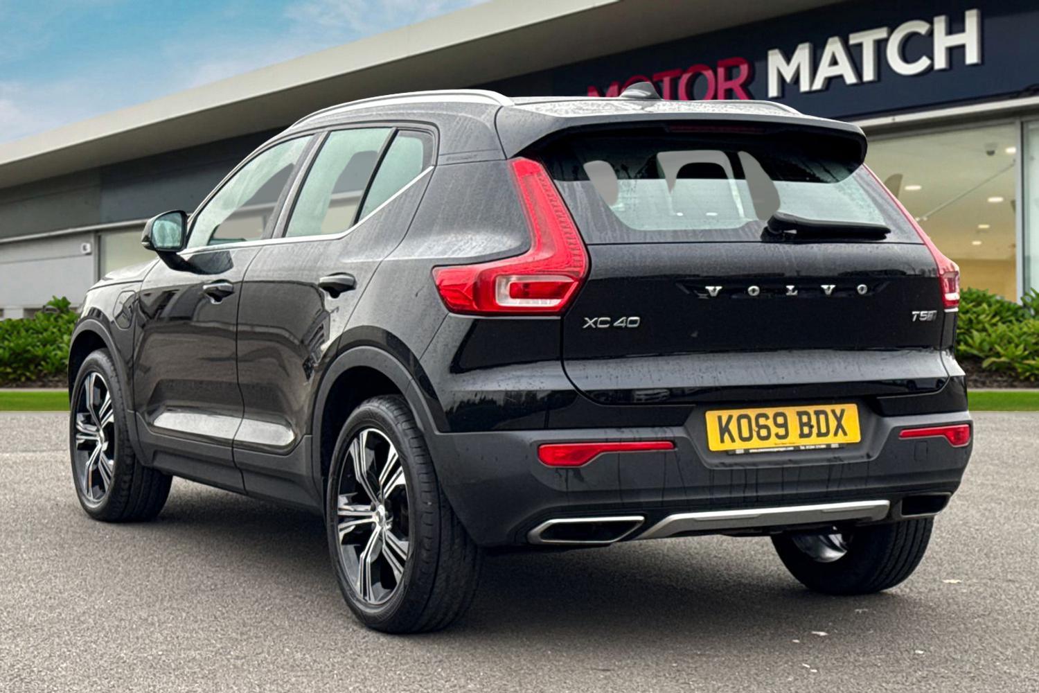 Used Volvo XC40 2020 for sale - 77337227: Photo 2