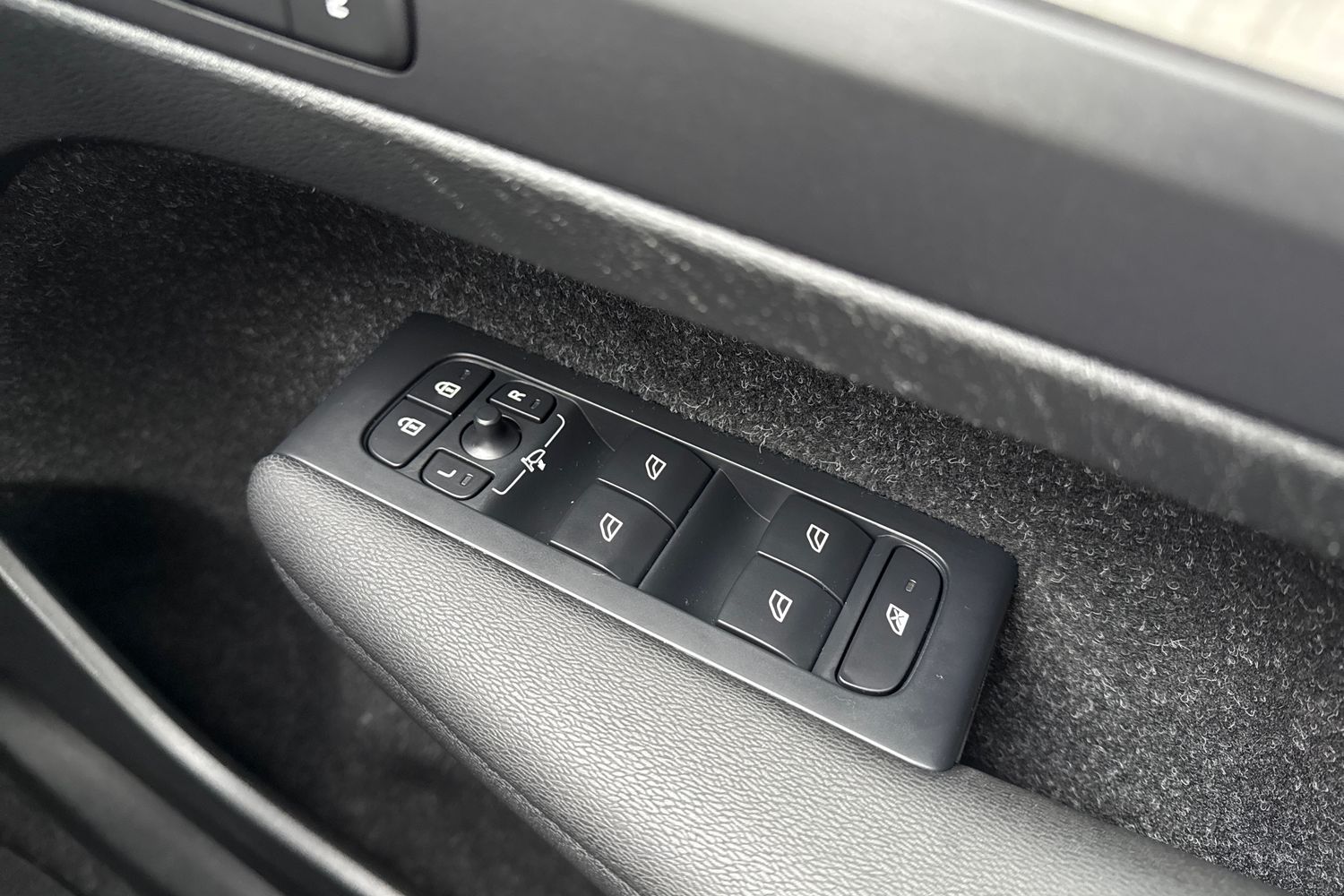 Used Volvo XC40 2020 for sale - 77337227: Photo 44