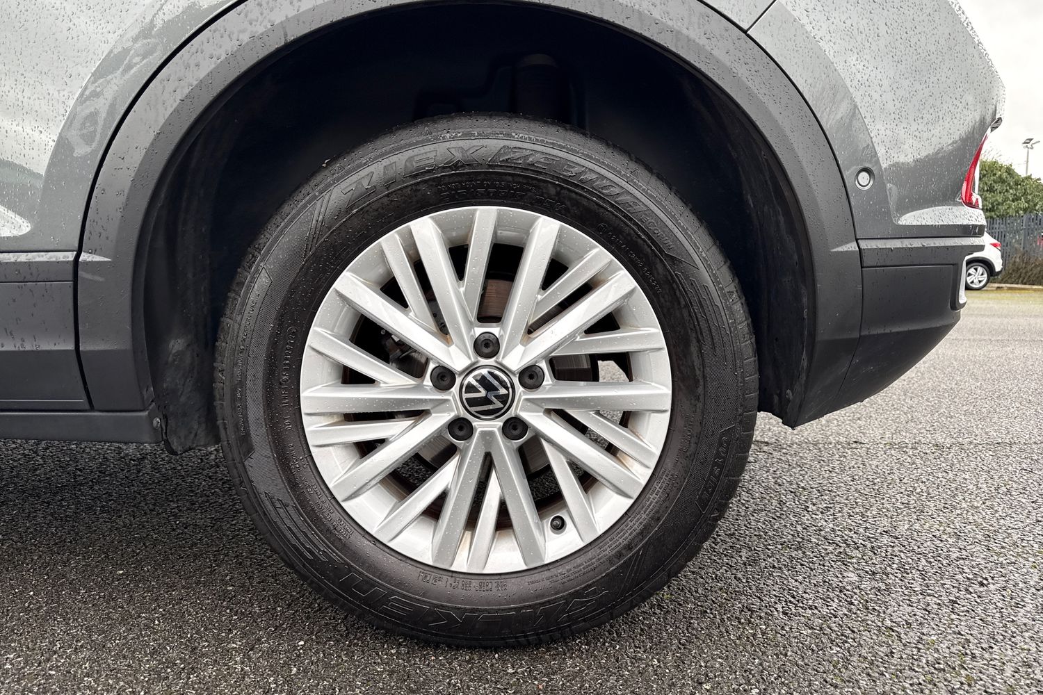 Used Volkswagen T-Roc 2023 for sale - 77686929: Photo 13