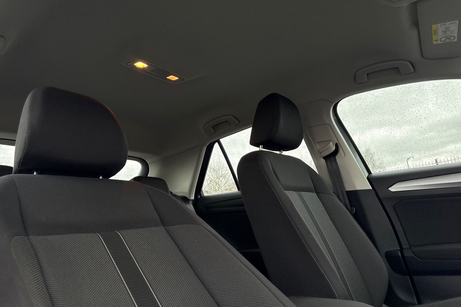 Used Volkswagen T-Roc 2023 for sale - 77686929: Photo 24