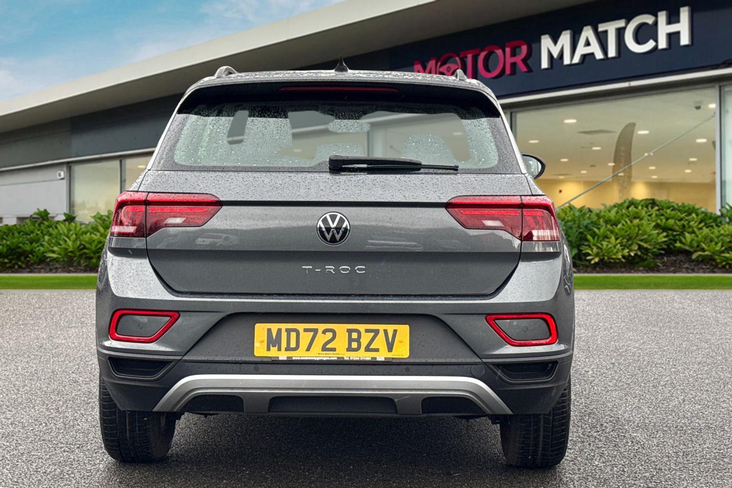 Used Volkswagen T-Roc 2023 for sale - 77686929: Photo 4