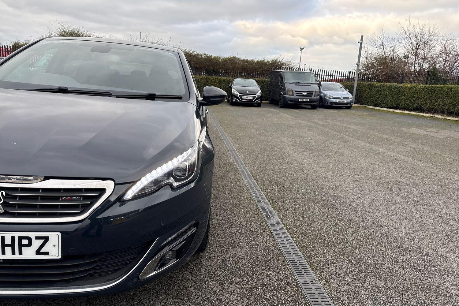 Used Peugeot 308 2016 for sale - 77417755: Photo 25