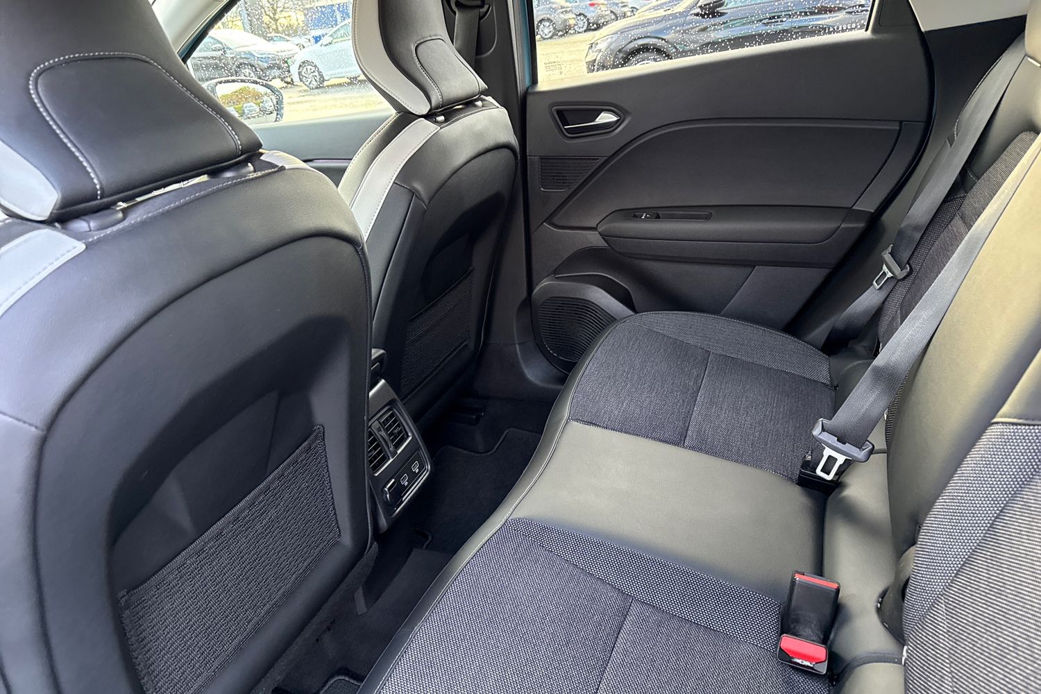 Used Renault Captur 2020 for sale - 76979061: Photo 35