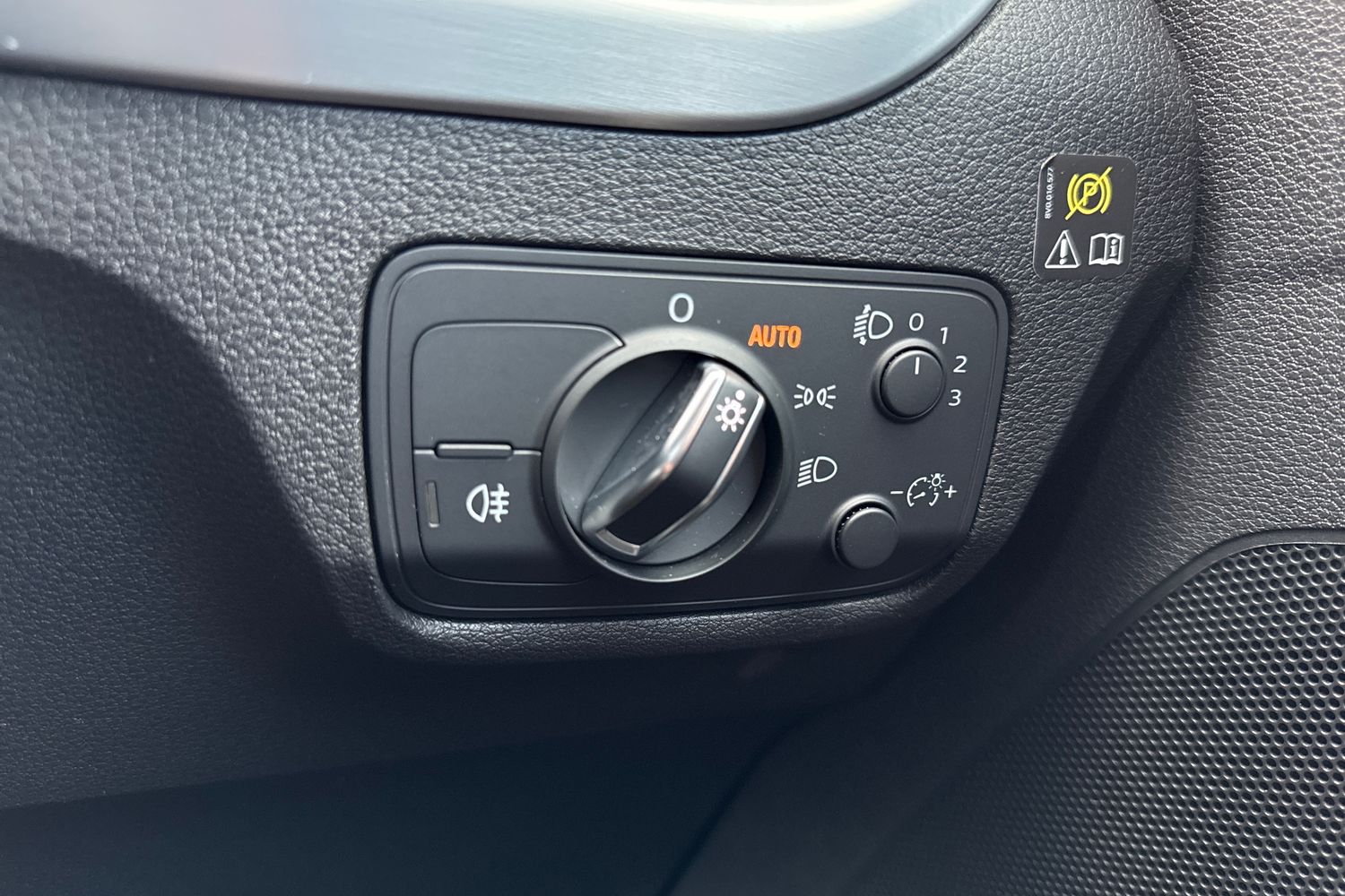 Used Audi Q2 2018 for sale - 76876008: Photo 43