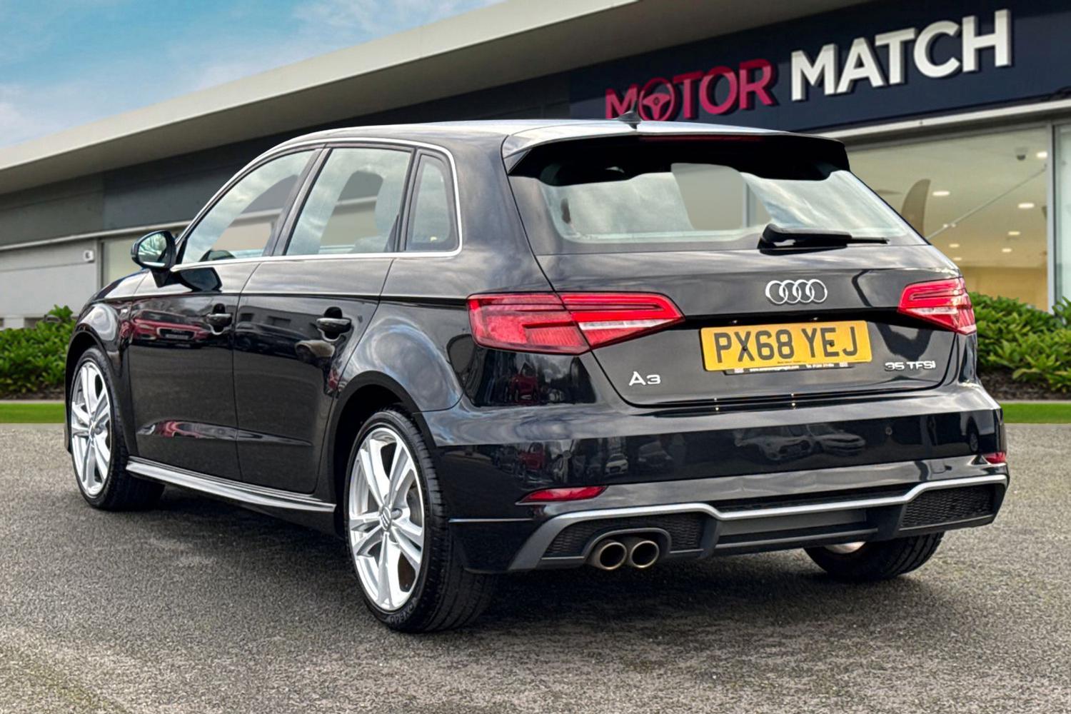 Used Audi A3 2018 for sale - 77500816: Photo 2
