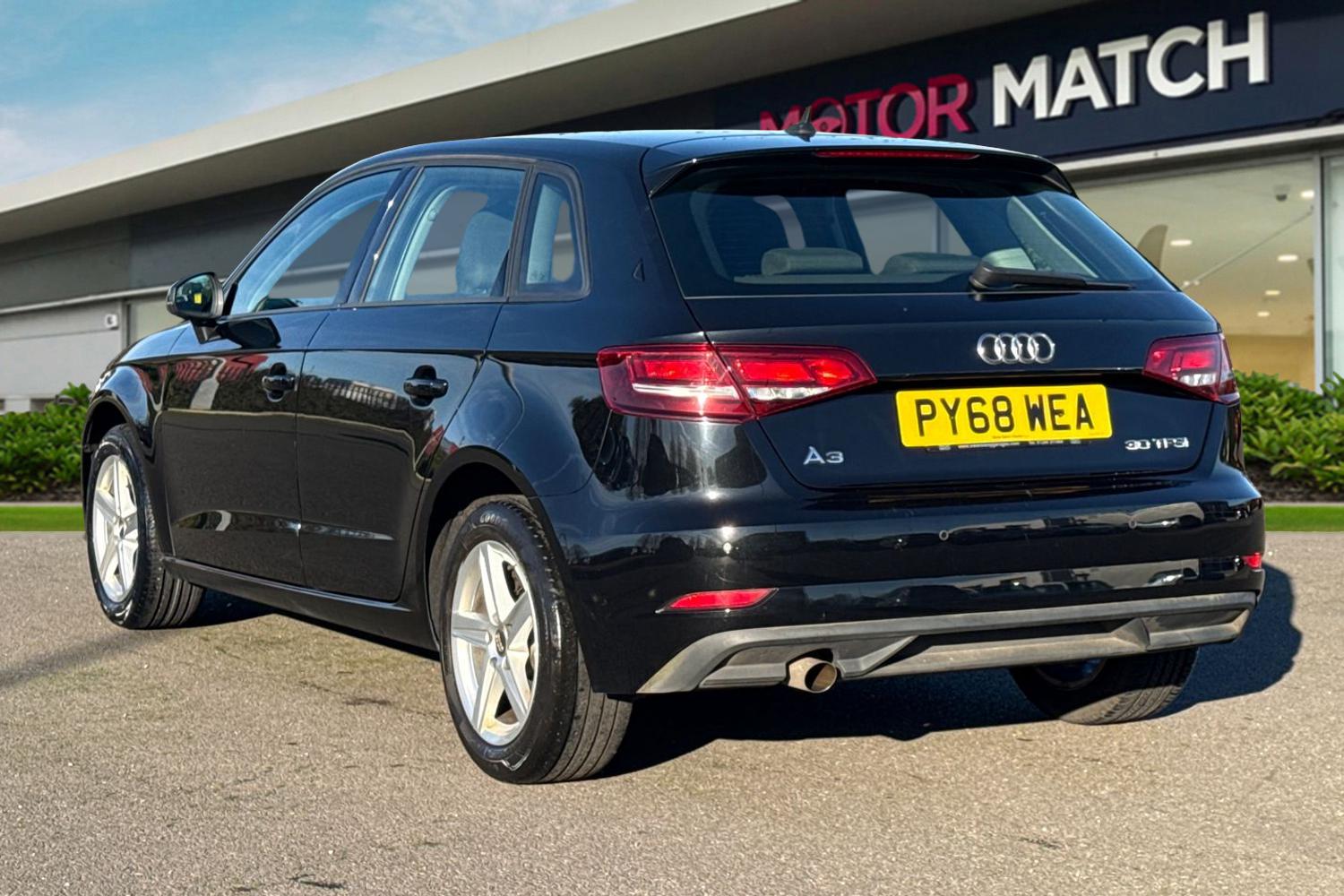 Used Audi A3 2019 for sale - 76662165: Photo 2