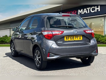 Used Toyota Yaris 2018 for sale - 78584012: Photo