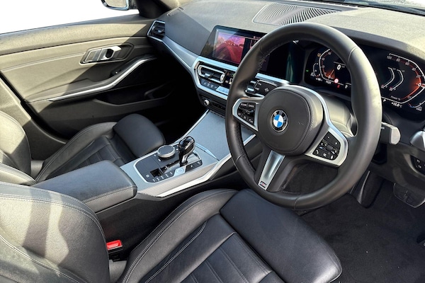 Used BMW 3 Series 2021 for sale - 76346459: Photo 13