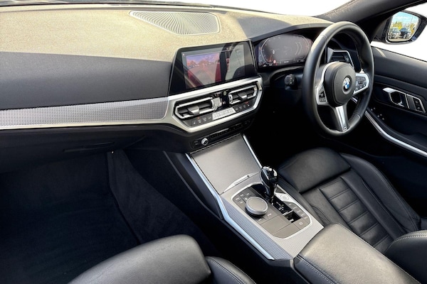 Used BMW 3 Series 2021 for sale - 76346459: Photo 14