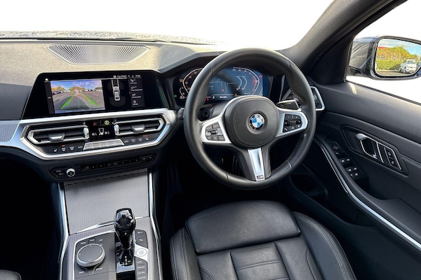 Used BMW 3 Series 2021 for sale - 76346459: Photo 17