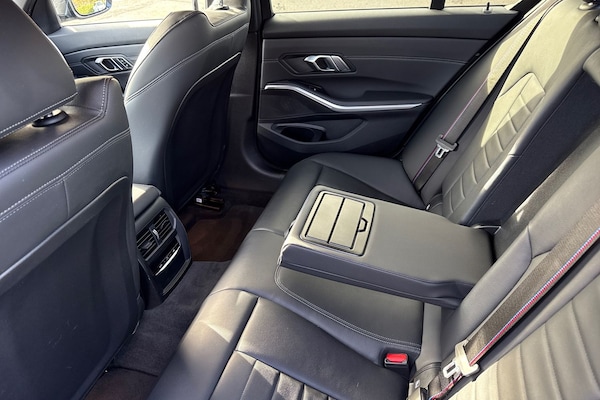 Used BMW 3 Series 2021 for sale - 76346459: Photo 31