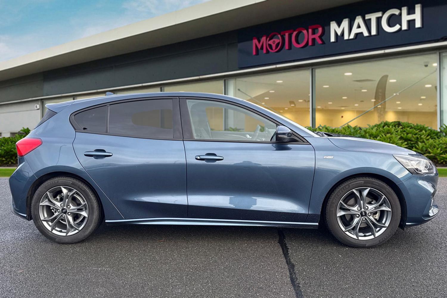 Used Ford Focus 2020 for sale - 76961680: Photo 3