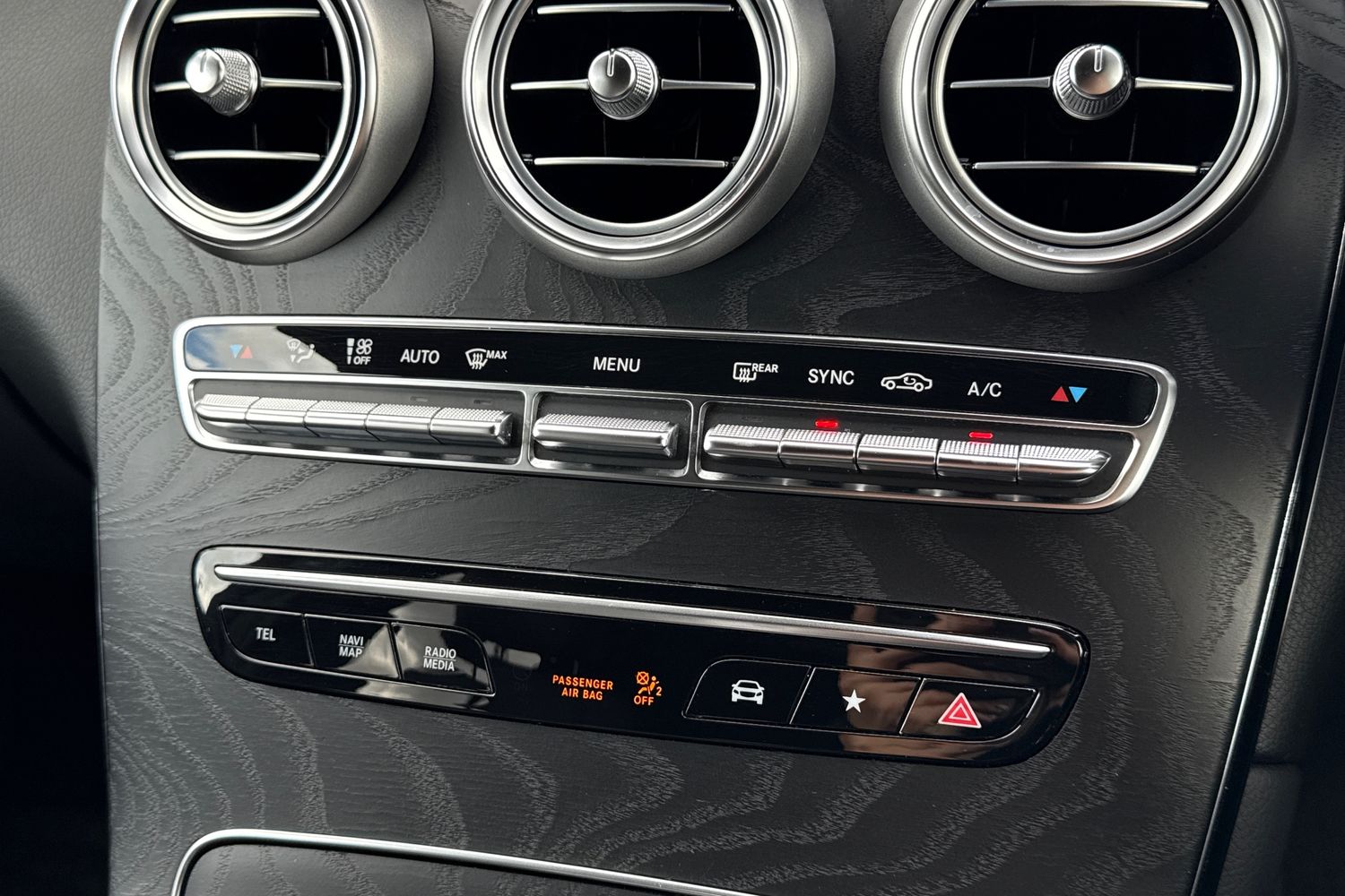 Used Mercedes-Benz GLC 2021 for sale - 76495371: Photo 22