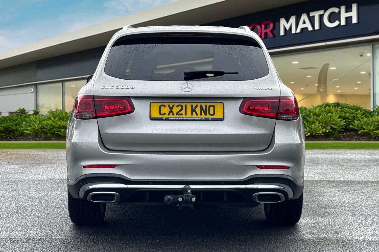 Used Mercedes-Benz GLC 2021 for sale - 76495371: Photo 4