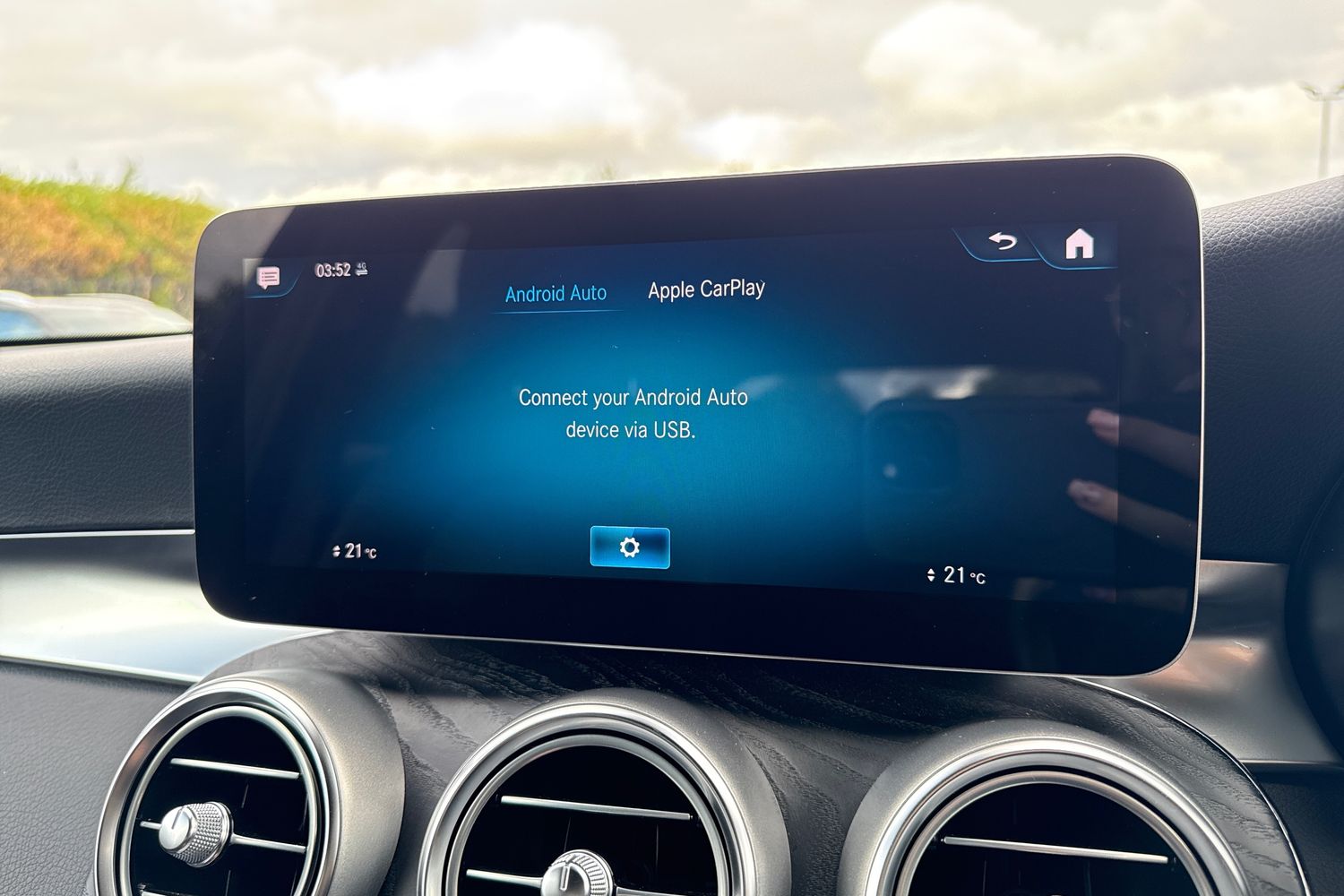 Used Mercedes-Benz GLC 2021 for sale - 76495371: Photo 53