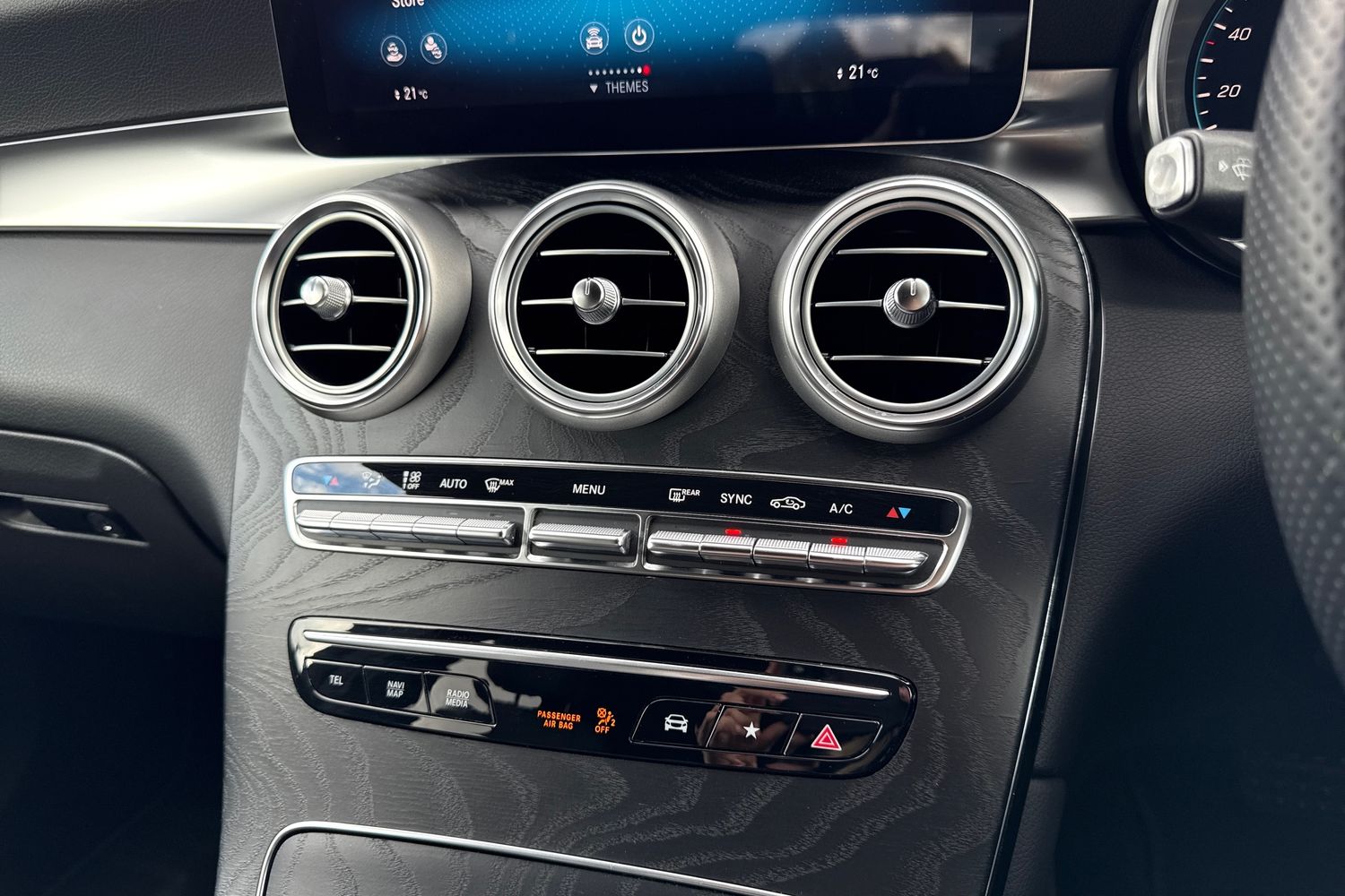 Used Mercedes-Benz GLC 2021 for sale - 76495371: Photo 56