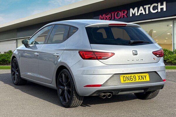 Used SEAT Leon 2019 for sale - 76236818: Photo 2