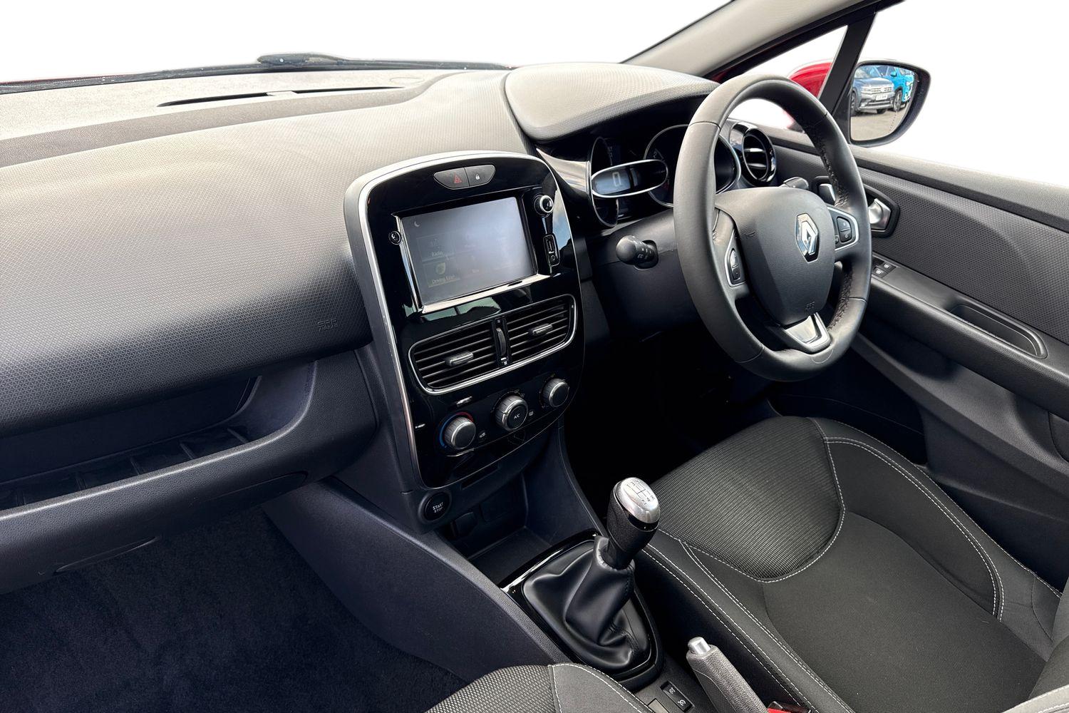 Used Renault Clio 2018 for sale - 78107403: Photo 15