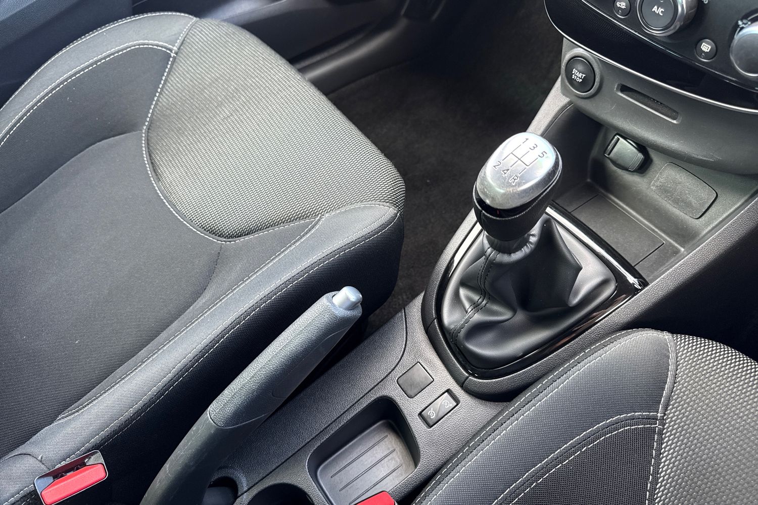 Used Renault Clio 2018 for sale - 78107403: Photo 23