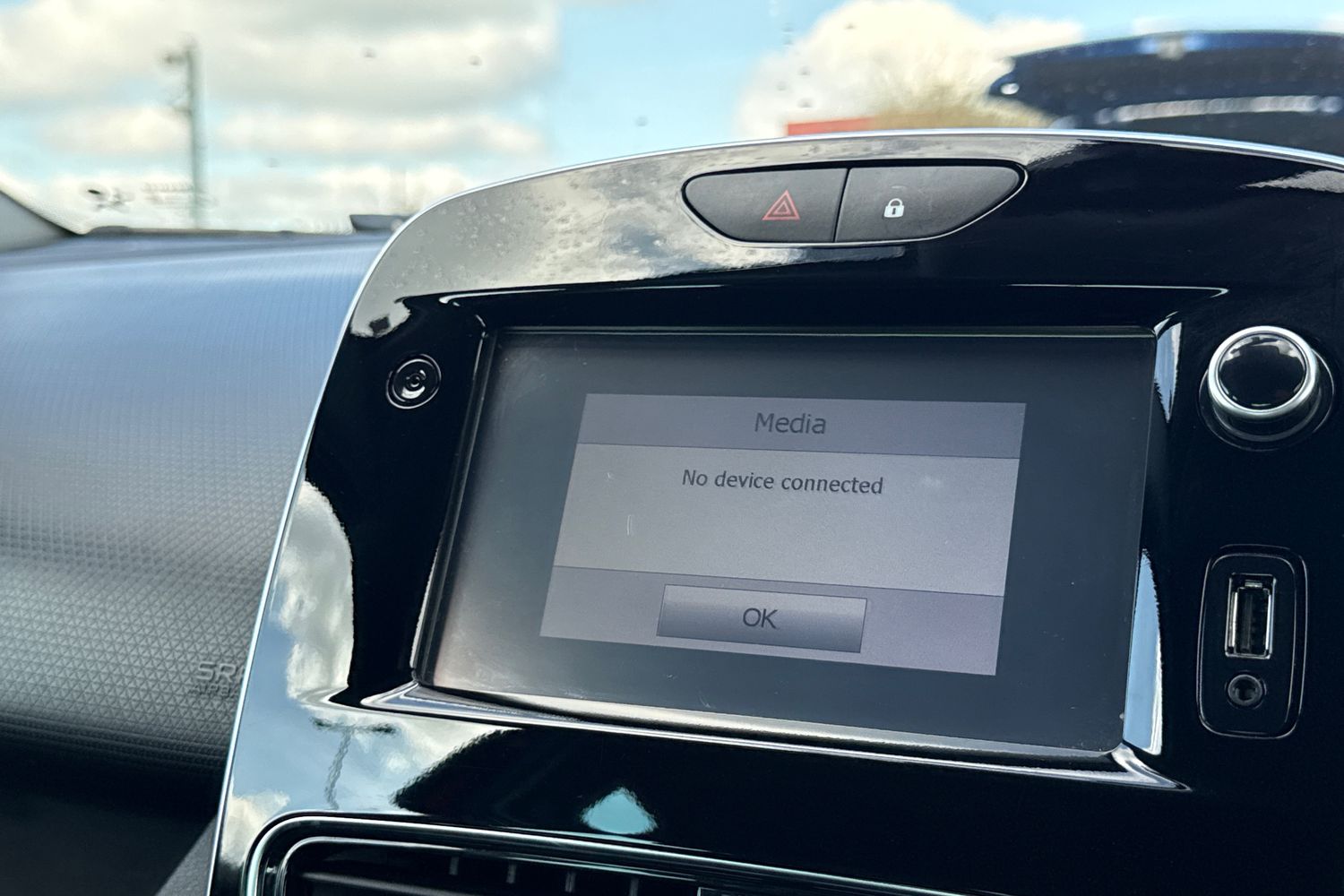 Used Renault Clio 2018 for sale - 78107403: Photo 44