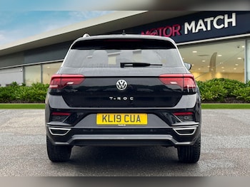 Used Volkswagen T-Roc 2019 for sale - 75474808: Photo