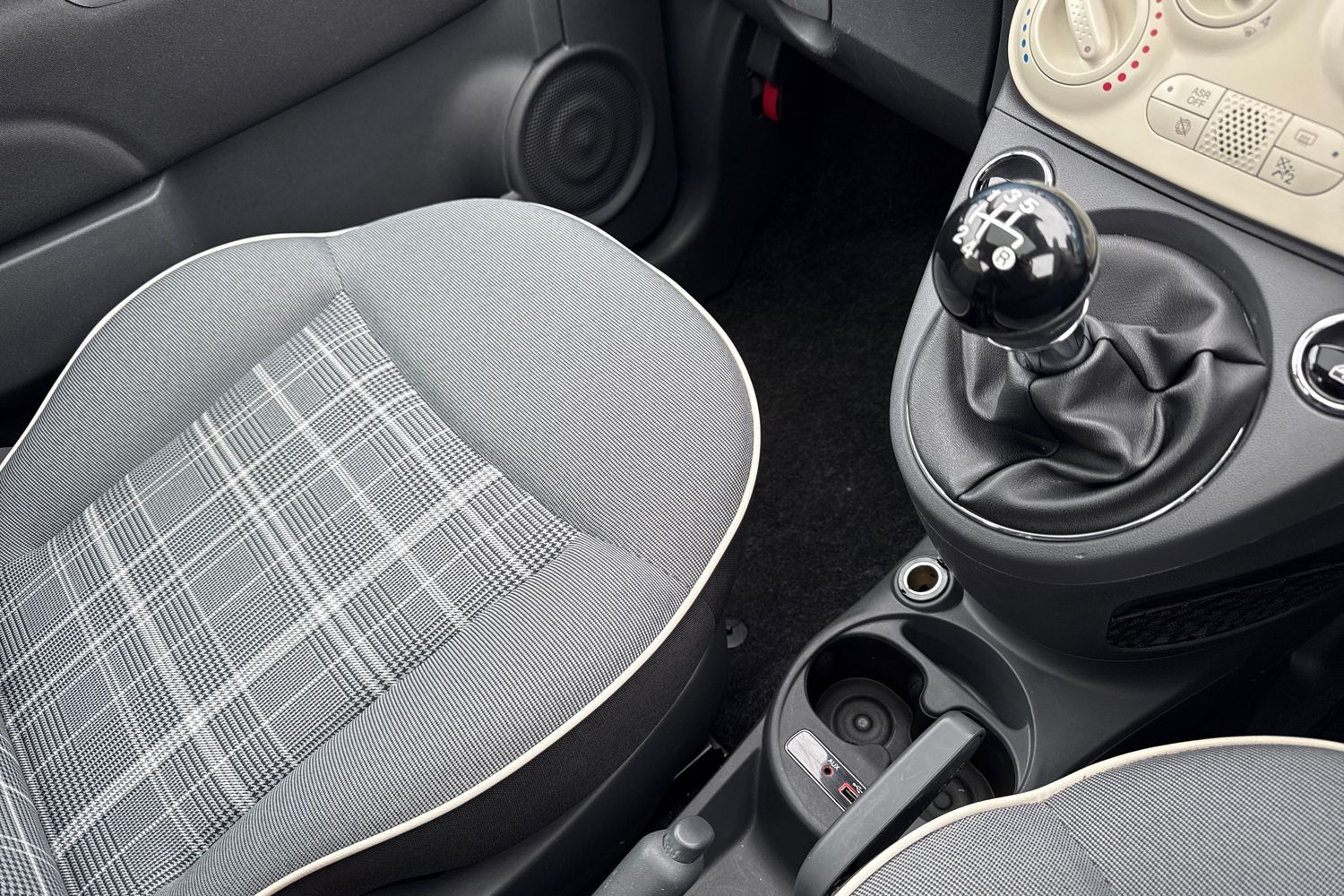 Used Fiat 500 2017 for sale - 78010745: Photo 23