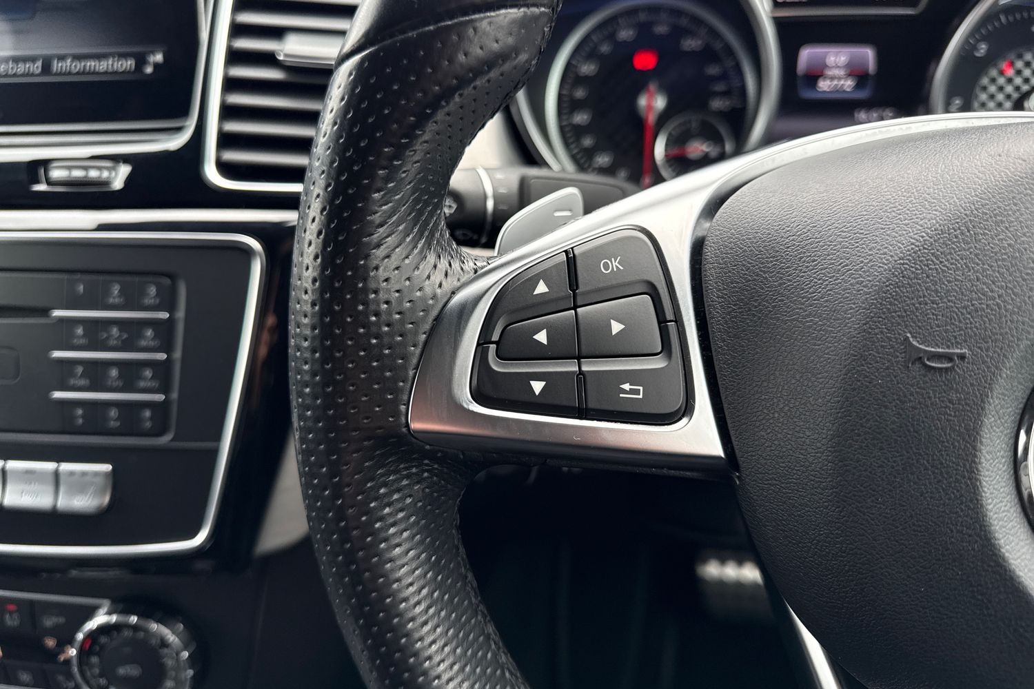 Used Mercedes-Benz GLE 2019 for sale - 78043440: Photo 40