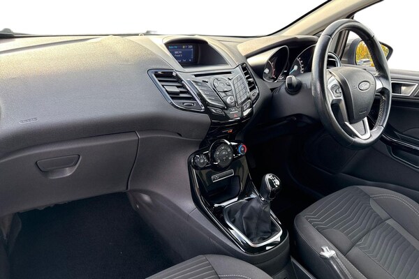 Used Ford Fiesta 2016 for sale - 76236827: Photo 14