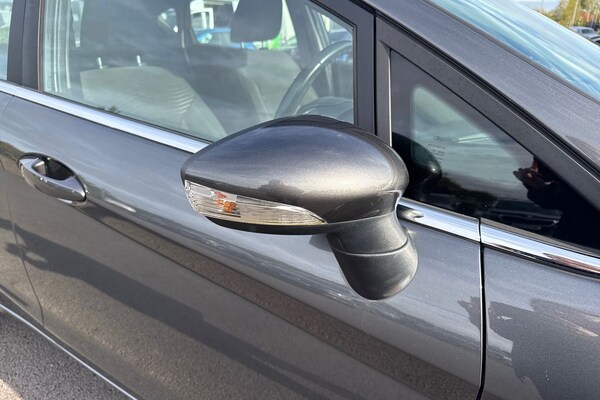 Used Ford Fiesta 2016 for sale - 76236827: Photo 34