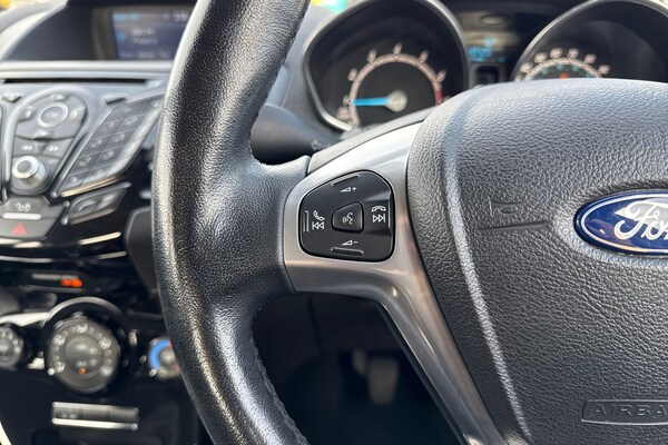 Used Ford Fiesta 2016 for sale - 76236827: Photo 37