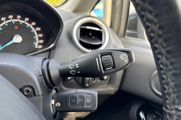Used Ford Fiesta 2016 for sale - 76236827: Photo 39