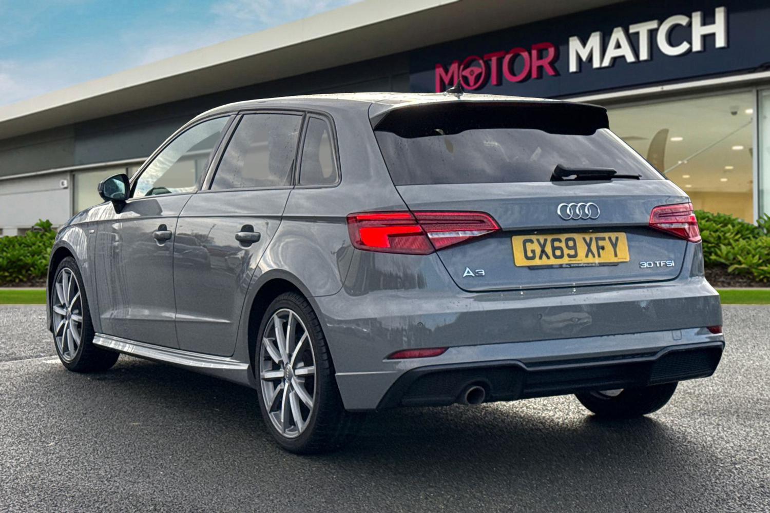 Used Audi A3 2019 for sale - 76876036: Photo 2