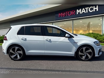 Used Volkswagen Golf 2017 for sale - 79163657: Photo