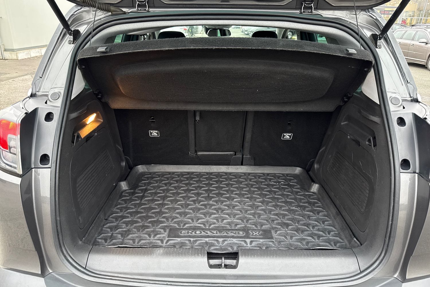 Used Vauxhall Crossland 2021 for sale - 77044420: Photo 6