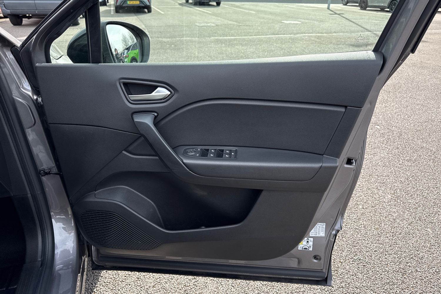 Used Renault Captur 2023 for sale - 77862897: Photo 21